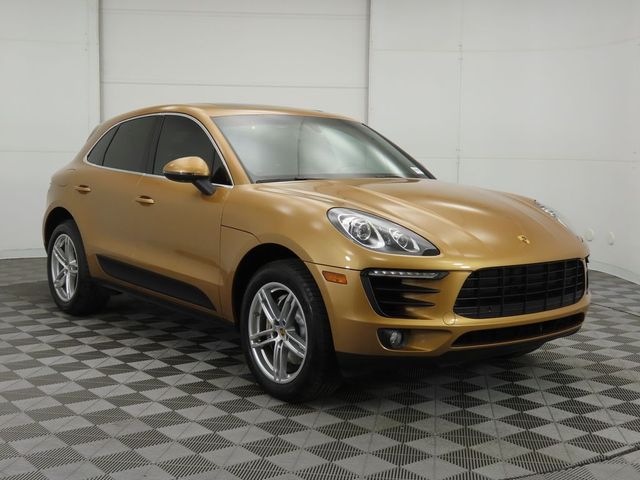 2015 Porsche Macan S