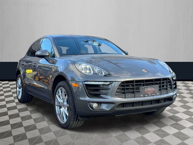 2015 Porsche Macan S