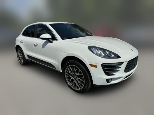 2015 Porsche Macan S