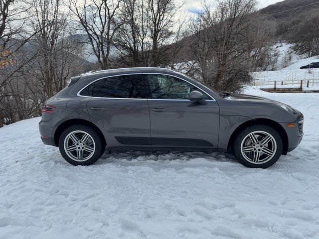 2015 Porsche Macan S