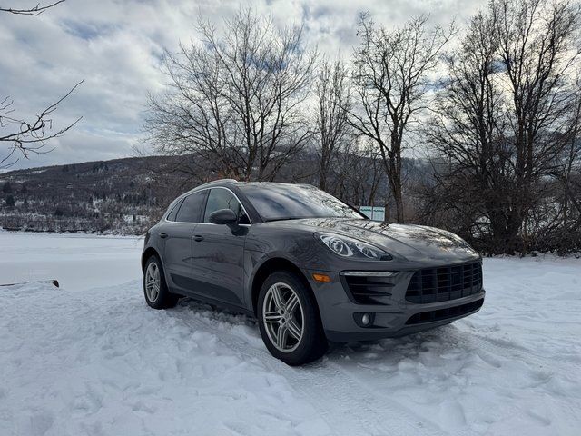 2015 Porsche Macan S