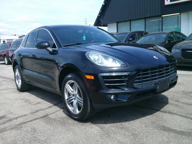 2015 Porsche Macan S