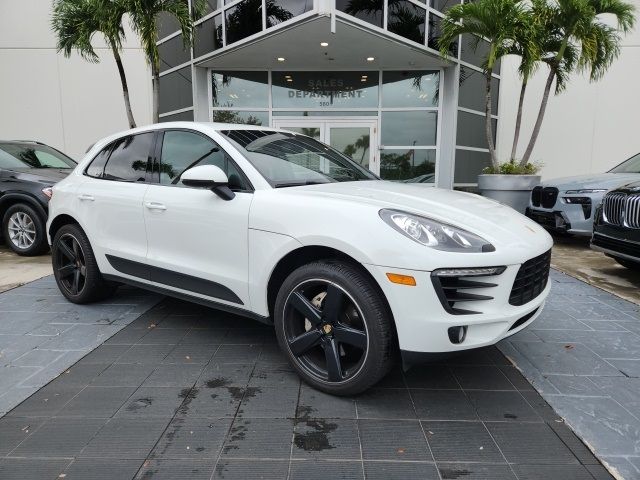 2015 Porsche Macan S