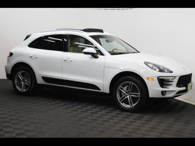 2015 Porsche Macan S