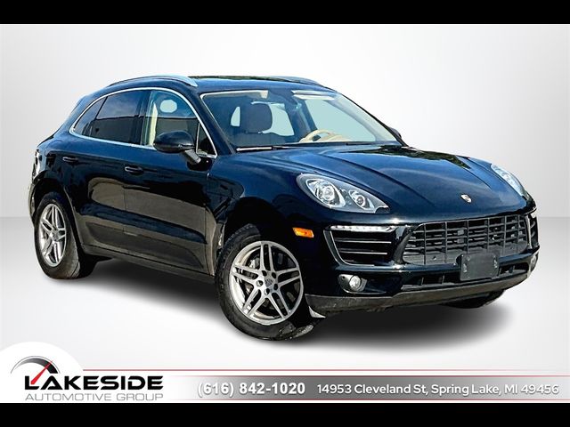 2015 Porsche Macan S