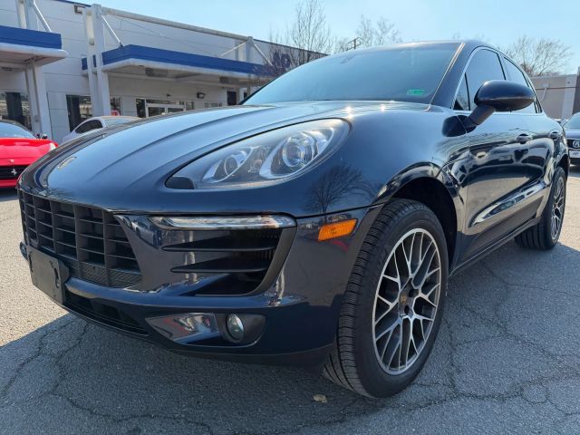 2015 Porsche Macan S