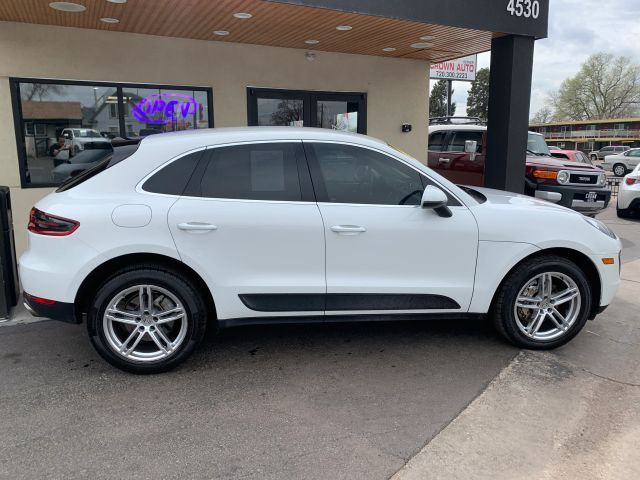 2015 Porsche Macan S