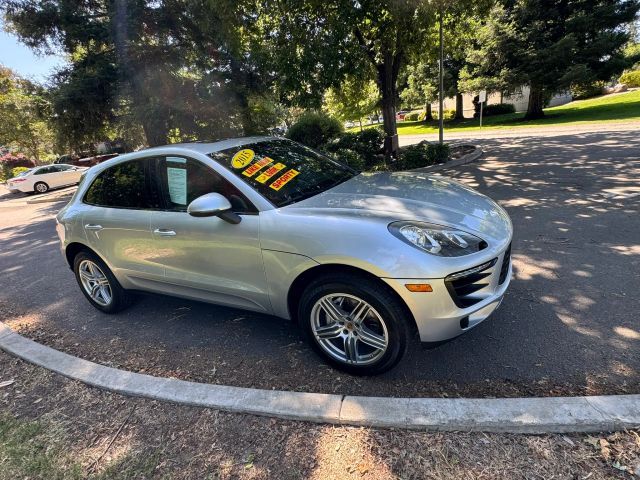 2015 Porsche Macan S
