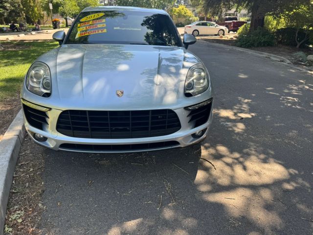 2015 Porsche Macan S