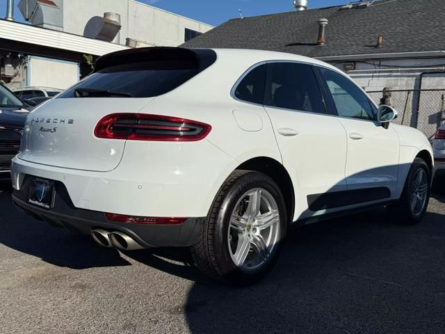 2015 Porsche Macan S