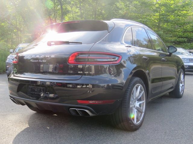 2015 Porsche Macan Turbo