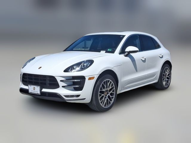 2015 Porsche Macan Turbo