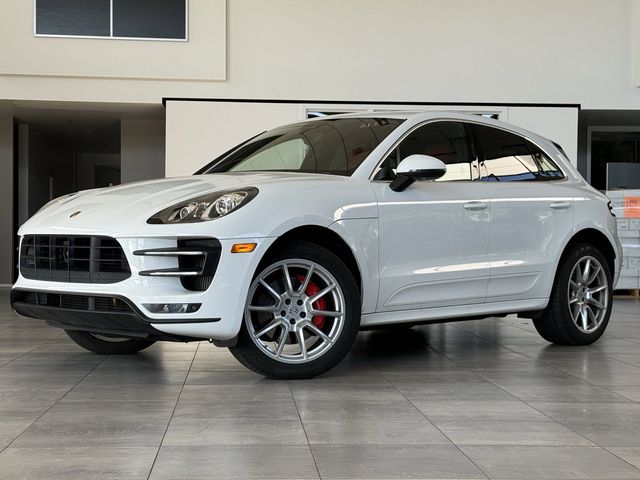 2015 Porsche Macan Turbo