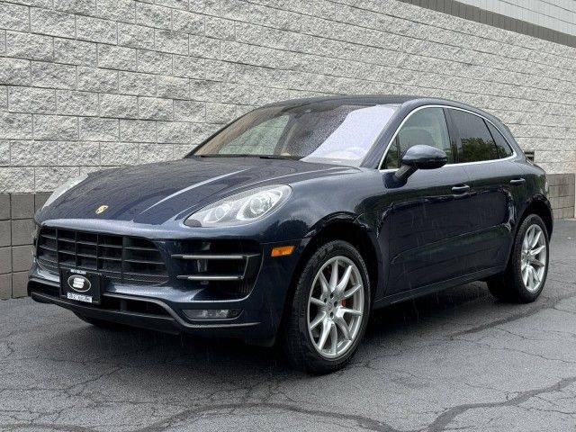 2015 Porsche Macan Turbo