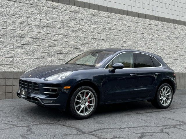 2015 Porsche Macan Turbo