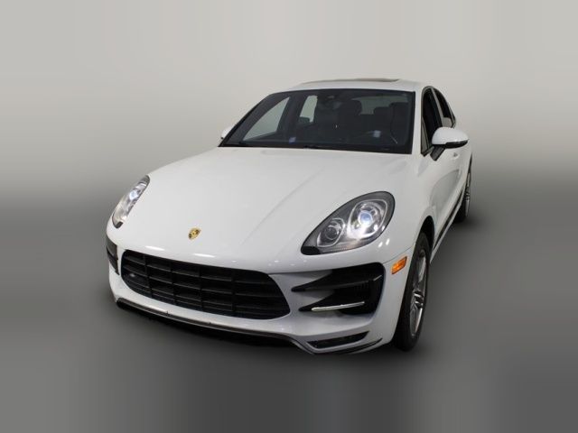 2015 Porsche Macan Turbo