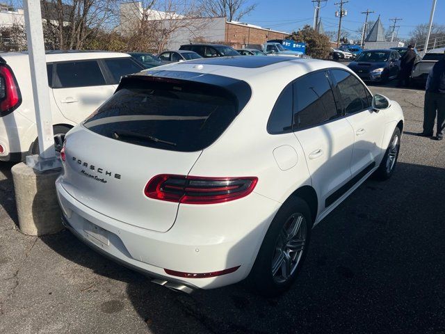 2015 Porsche Macan Turbo