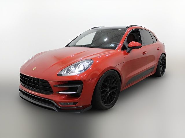 2015 Porsche Macan Turbo