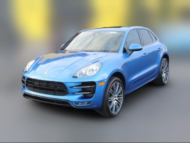 2015 Porsche Macan Turbo