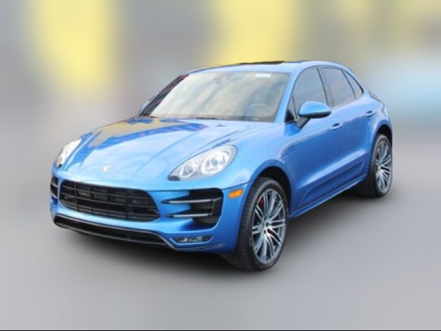 2015 Porsche Macan Turbo