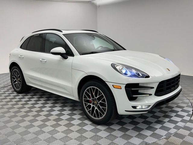2015 Porsche Macan Turbo