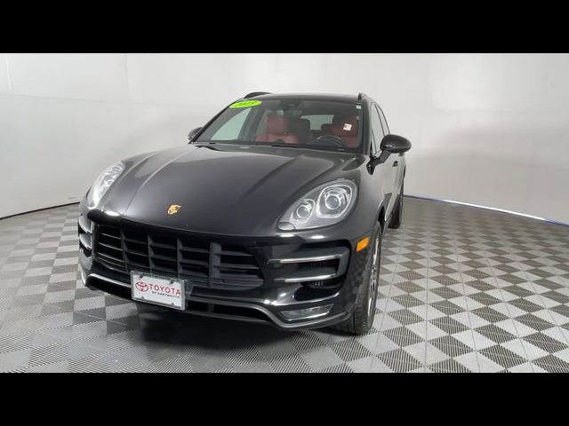 2015 Porsche Macan Turbo