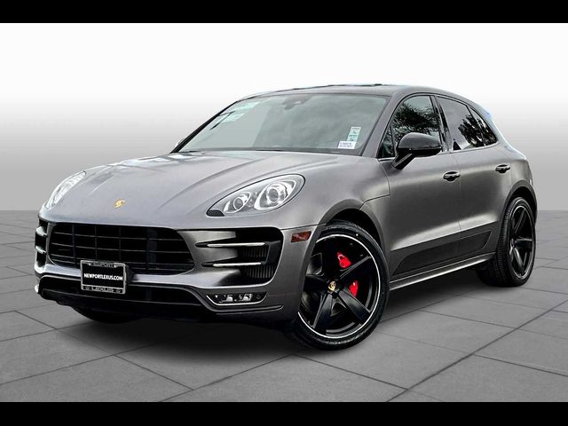 2015 Porsche Macan Turbo