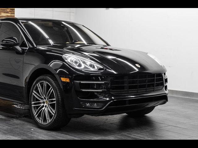 2015 Porsche Macan Turbo