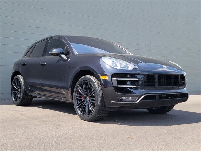 2015 Porsche Macan Turbo