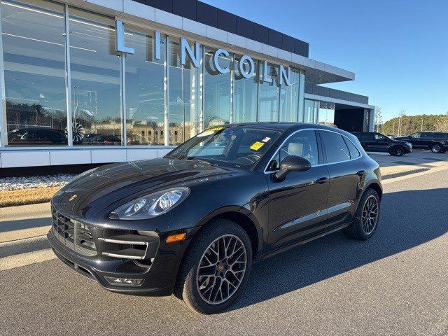 2015 Porsche Macan Turbo