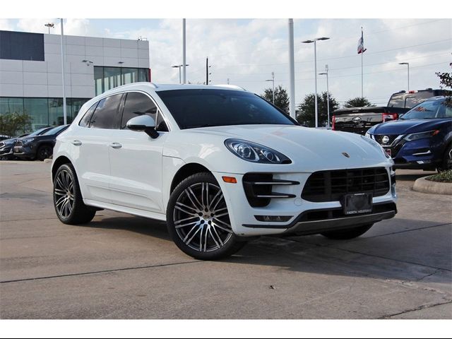 2015 Porsche Macan Turbo