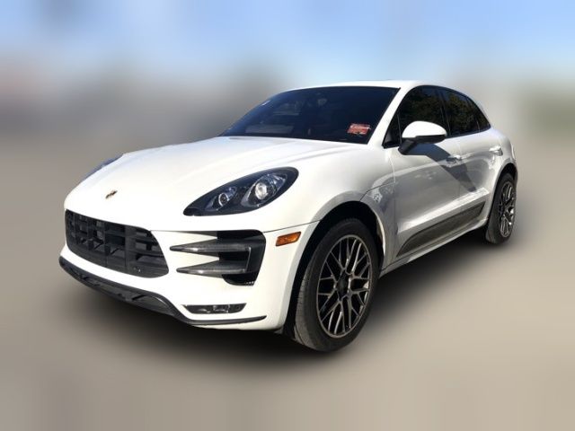 2015 Porsche Macan Turbo