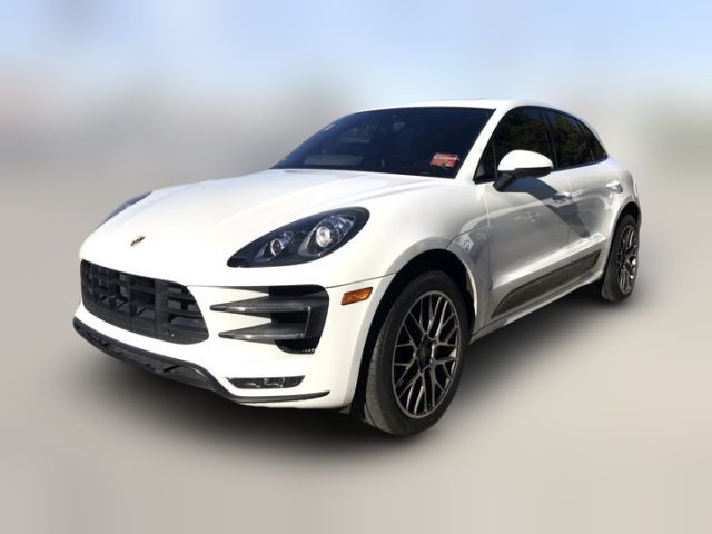 2015 Porsche Macan Turbo