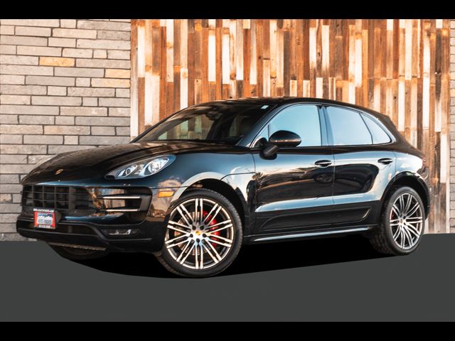 2015 Porsche Macan Turbo