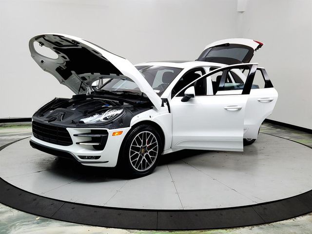 2015 Porsche Macan Turbo