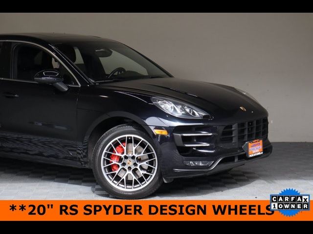 2015 Porsche Macan Turbo