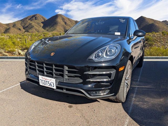 2015 Porsche Macan Turbo