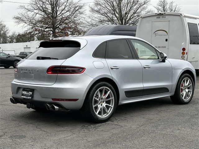 2015 Porsche Macan Turbo