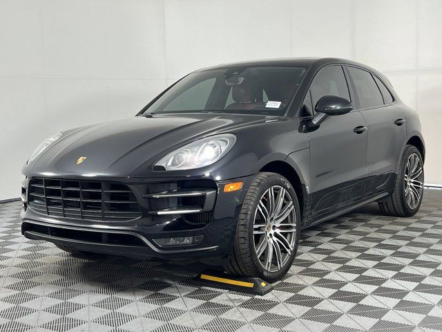 2015 Porsche Macan Turbo