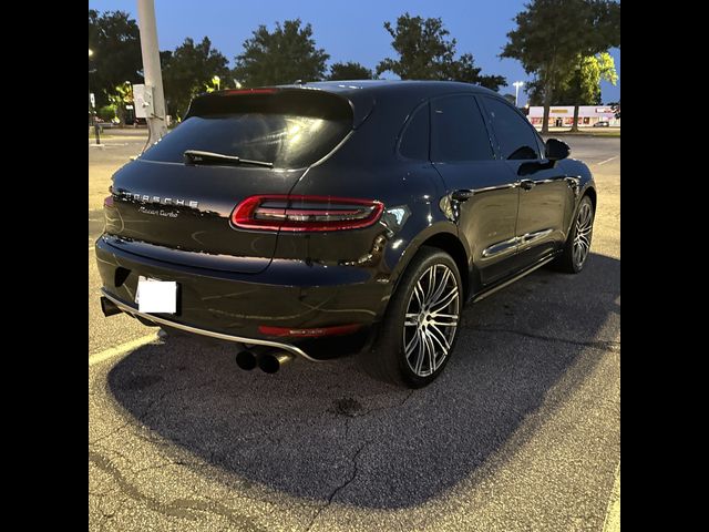 2015 Porsche Macan Turbo