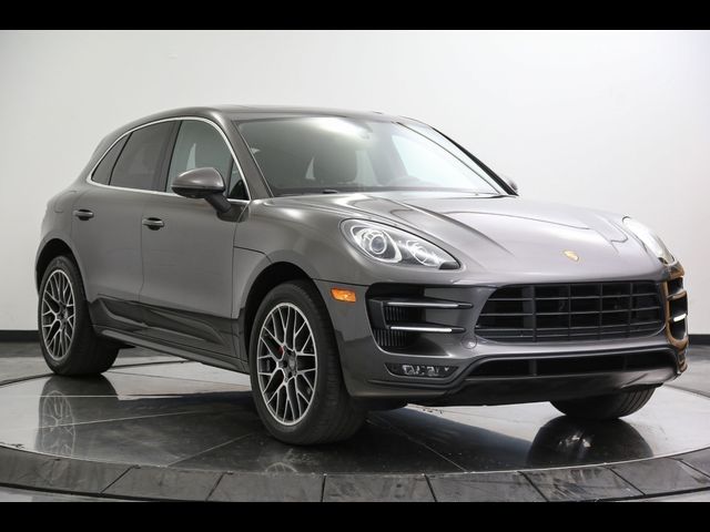 2015 Porsche Macan Turbo