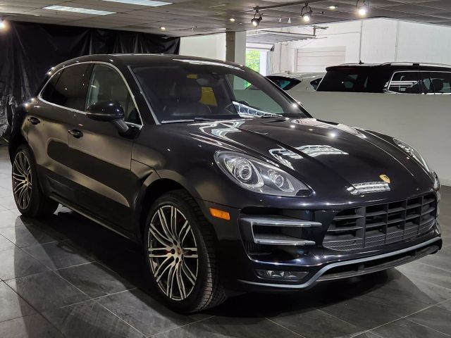 2015 Porsche Macan Turbo