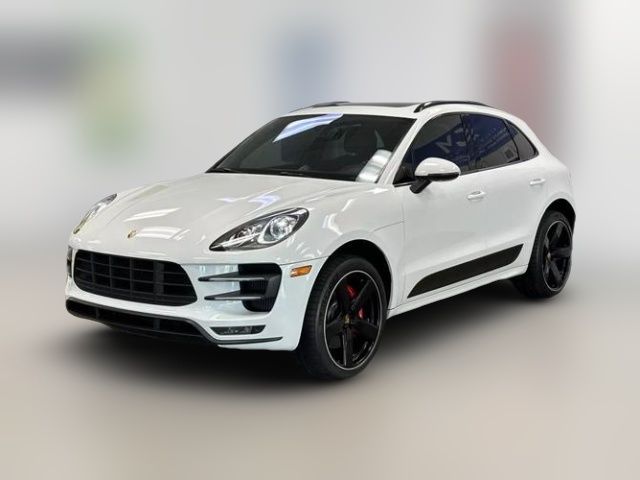 2015 Porsche Macan Turbo