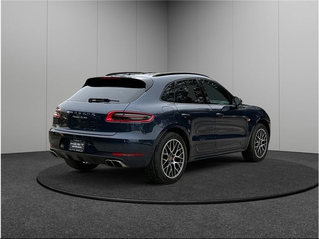 2015 Porsche Macan Turbo