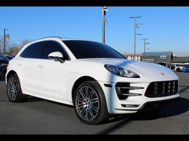 2015 Porsche Macan Turbo