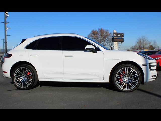 2015 Porsche Macan Turbo