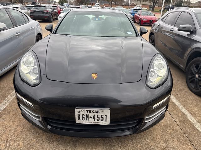 2015 Porsche Panamera Base