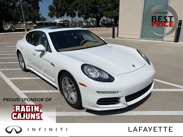 2015 Porsche Panamera Base