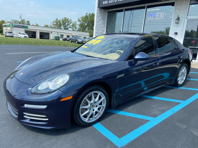 2015 Porsche Panamera 4