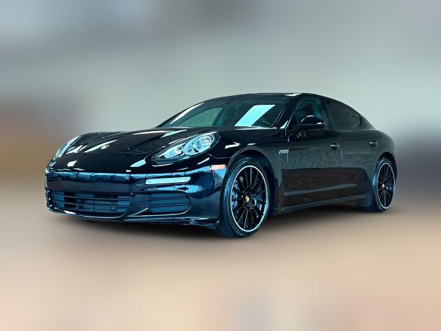 2015 Porsche Panamera 4